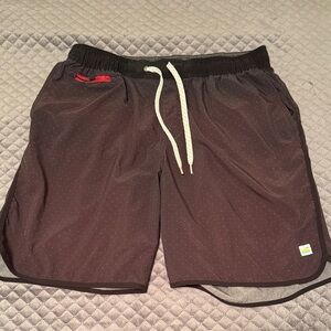 Vuori Black Men's Shorts